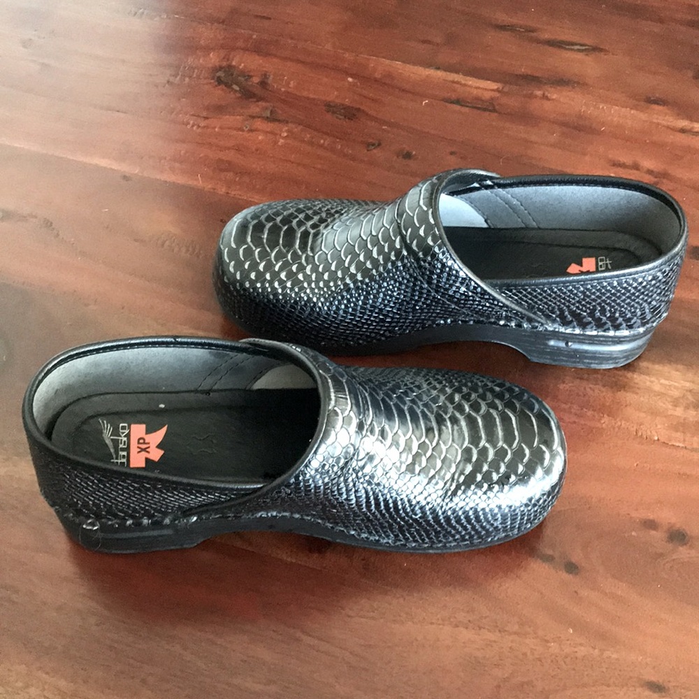 Women’s Dansko XP Professional Snake skin clogs